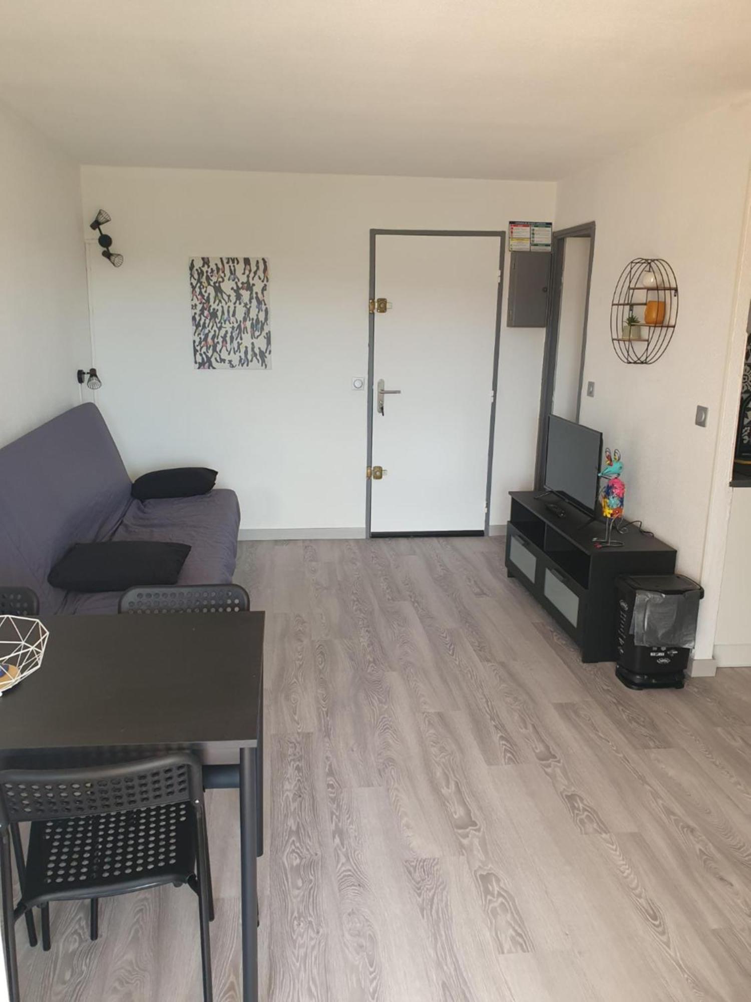 Les Terrasses De La Baronnie Appartement Climatise Avec 1 Chambre Et Piscine Ouverte Du 28 Mai 2025 Au 28 Septembre 2025 Le Grau-du-Roi Exterior foto